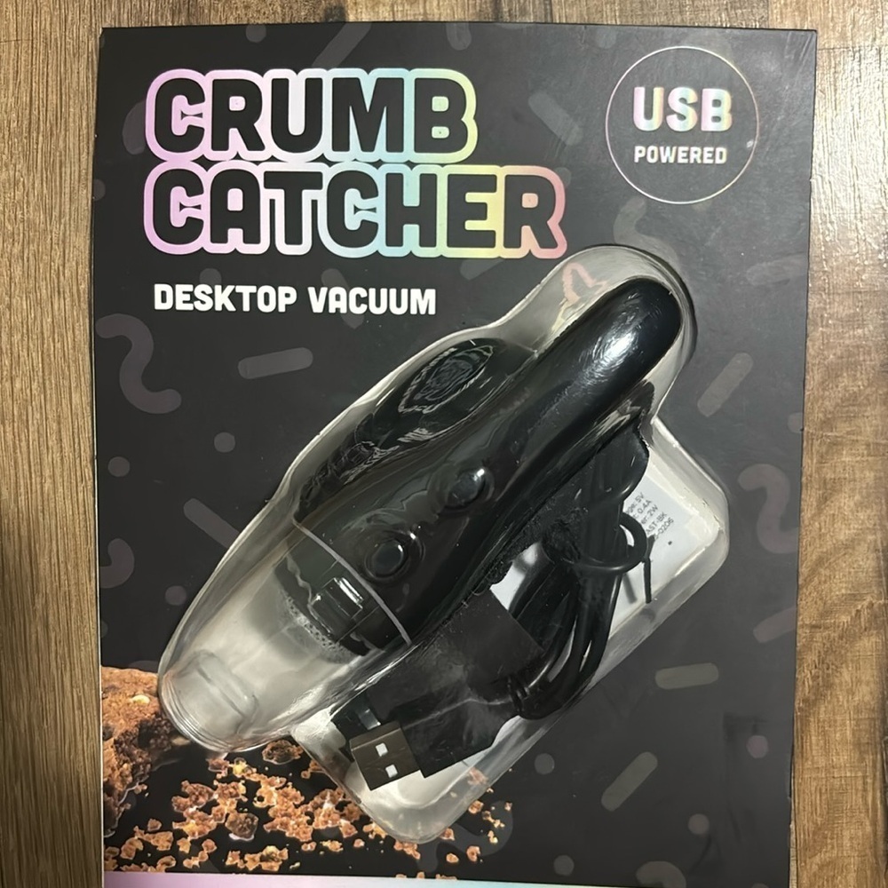 Crumb Catcher/Desktop Vacuum